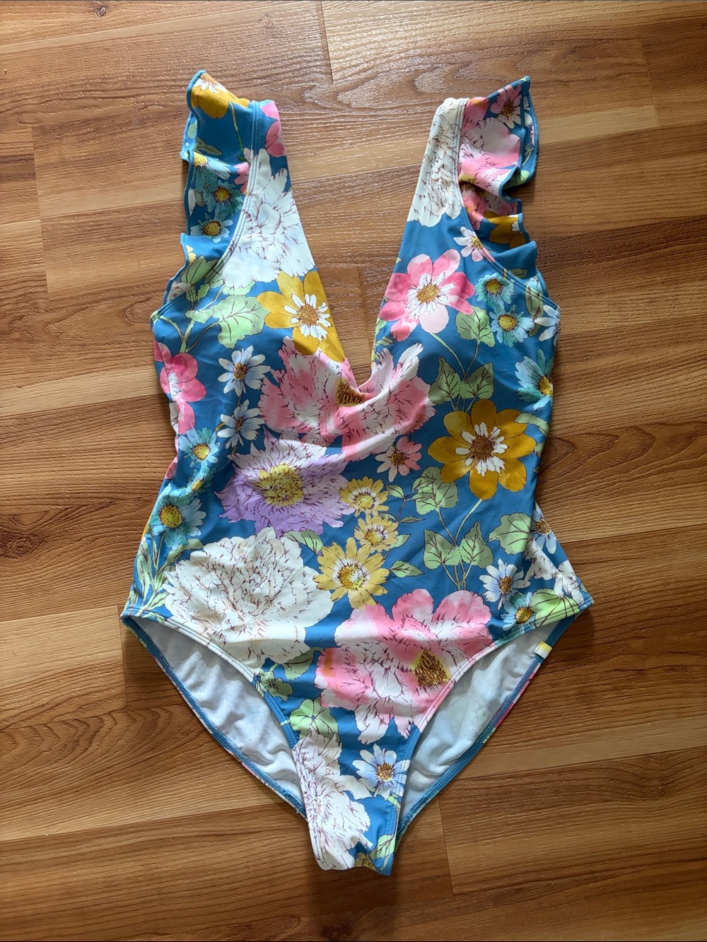 Summersalt The Ruffle Backflip One Piece Swimsuit Country Club Floral - Picture 3 of 10